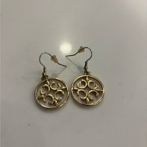 Southern Gates Elegant Gold Dangle Earrings